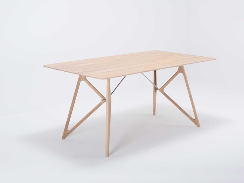 Gazzda Tink table 160x90cm oak bianco reduziertes einzelstück ausstellungsstück