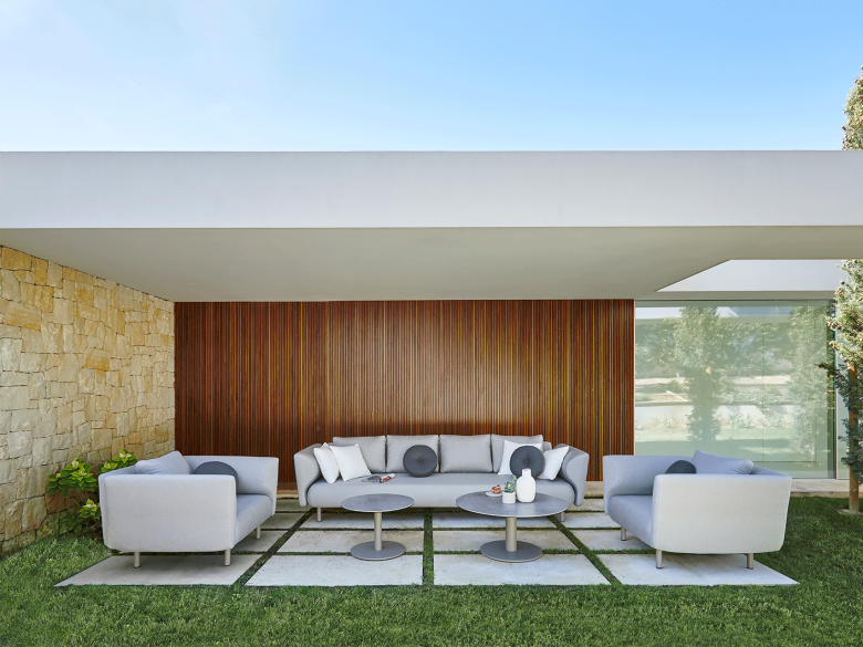 wetterfestes loungesofa in verschiedenen größenn und farben modular zusammenstellen